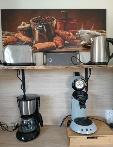 petit-dejeuner-choix-le-fenil-gites-de-la-montee-perdrix-toulon-sur-allier